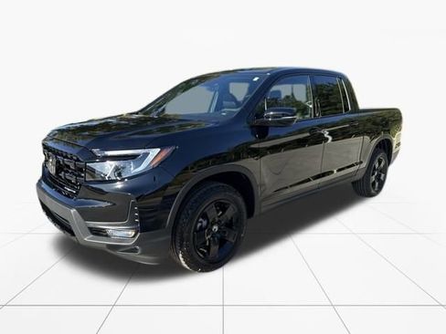 New 2026 Honda Ridgeline Black Edition image 3
