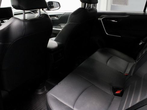 Used 2023 Toyota RAV4 XLE Premium AWD/4WD image 20