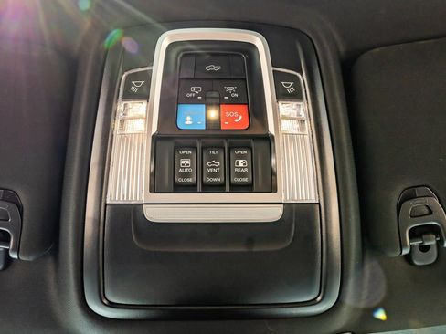 Used 2024 RAM 3500 Laramie w/ Night Edition AWD/4WD image 26