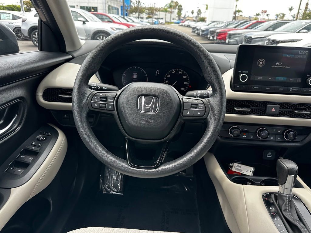 Used 2024 Honda HR-V LX image 19