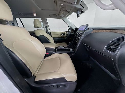 Used 2024 INFINITI QX80 Premium Select w/ Cargo Package image 39