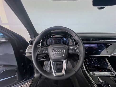 Used 2025 Audi Q7 3.0T Premium Plus w/ Premium Plus Package image 13