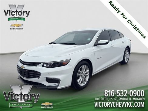 Used 2018 Chevrolet Malibu LT w/ Driver Confidence Package image 1