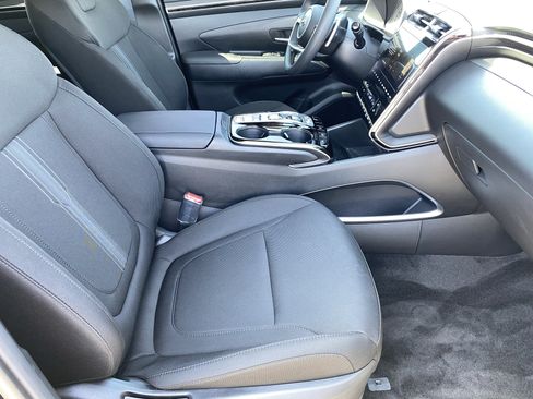 Used 2024 Hyundai Tucson SEL AWD/4WD image 11