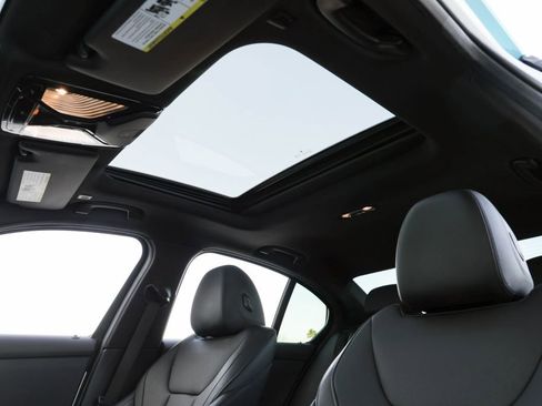 Used 2021 BMW M340i M340i w/ Premium Package image 18