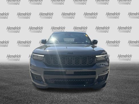 Used 2025 Jeep Grand Cherokee L Summit image 3