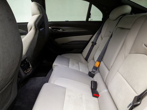 Used 2019 Cadillac CTS V w/ Carbon Fiber Package image 28