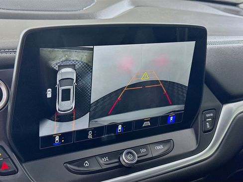 Used 2024 Chevrolet Blazer LT w/ Sound & Technology Package image 22