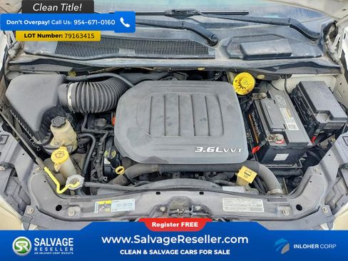Used 2013 Dodge Grand Caravan SE FWD image 16