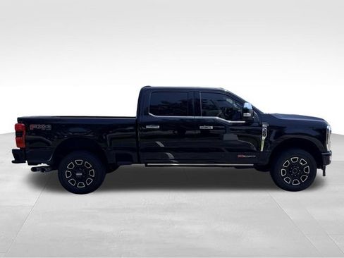Used 2024 Ford F350 Platinum AWD/4WD image 4