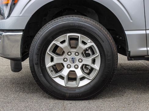 Used 2023 Ford F150 XLT AWD/4WD image 11