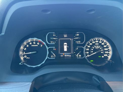 Used 2019 Toyota Tundra Limited image 14
