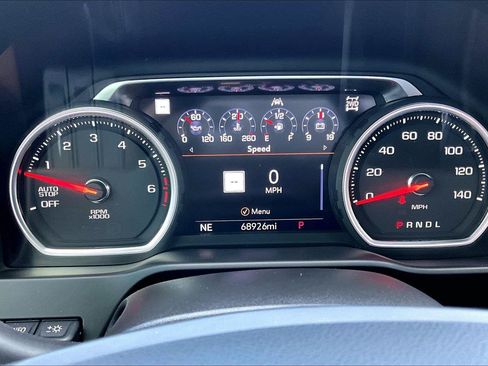 Used 2021 Chevrolet Silverado 1500 High Country w/ Technology Package AWD/4WD image 21