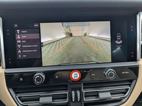 New 2026 Porsche Macan AWD/4WD image 20