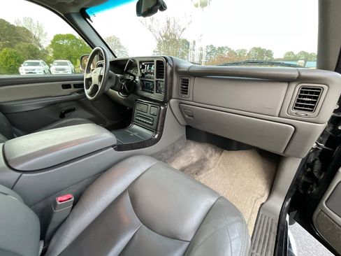 Used 2003 GMC Sierra 1500 Denali image 30