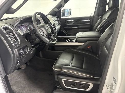 Used 2023 RAM 1500 Laramie AWD/4WD image 6