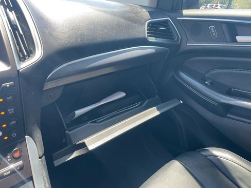 Used 2015 Ford Edge Titanium w/ Equipment Group 301A FWD image 35