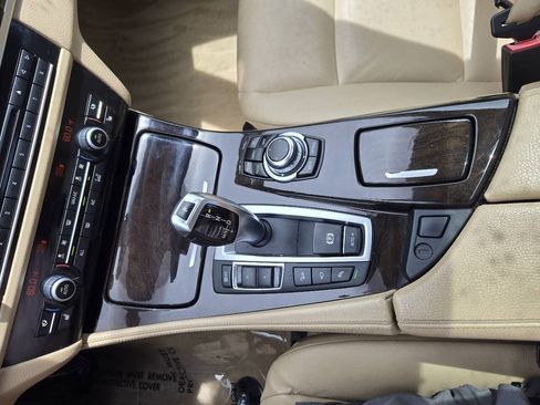 Used 2013 BMW 535i xDrive Sedan AWD/4WD image 24