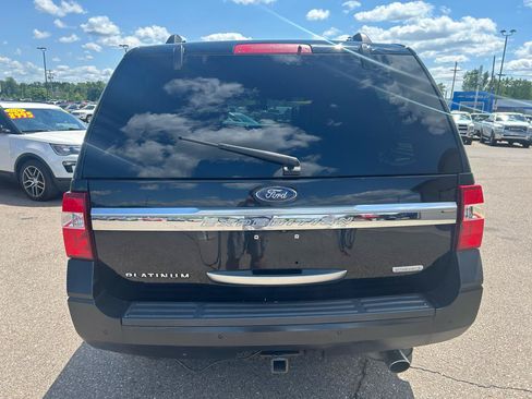 Used 2017 Ford Expedition Platinum AWD/4WD image 6