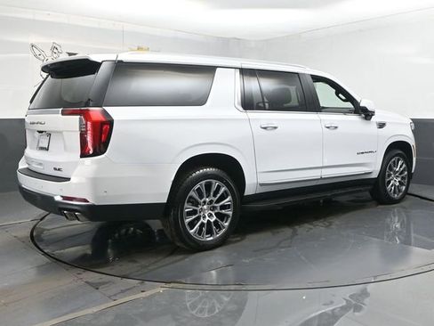 Used 2025 GMC Yukon XL Denali image 52