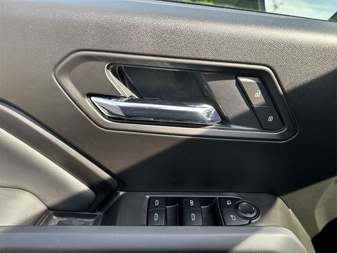 New 2025 Chevrolet Colorado LT image 15