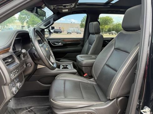 Used 2024 Chevrolet Tahoe Premier AWD/4WD image 27