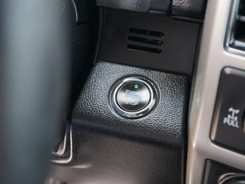 Used 2020 Ford F150 Lariat w/ Equipment Group 502A Luxury AWD/4WD image 22