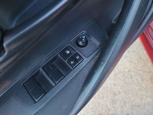 Certified 2022 Toyota Corolla LE image 12