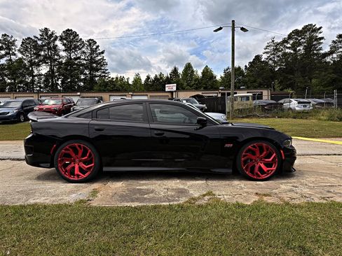 Used 2020 Dodge Charger Scat Pack RWD image 3