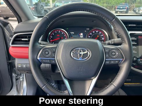 Used 2020 Toyota Camry XSE FWD image 17