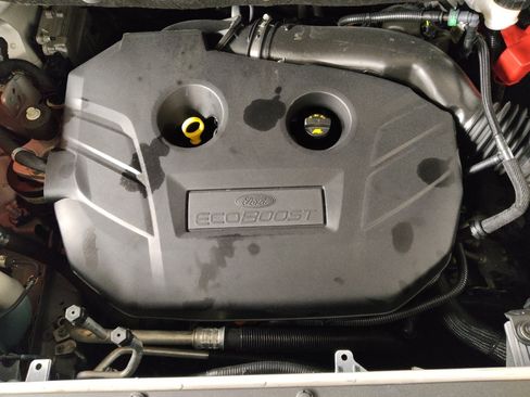 Used 2018 Ford Edge Titanium w/ Technology Package image 30