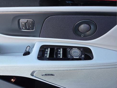 New 2026 Lincoln Nautilus Reserve image 14