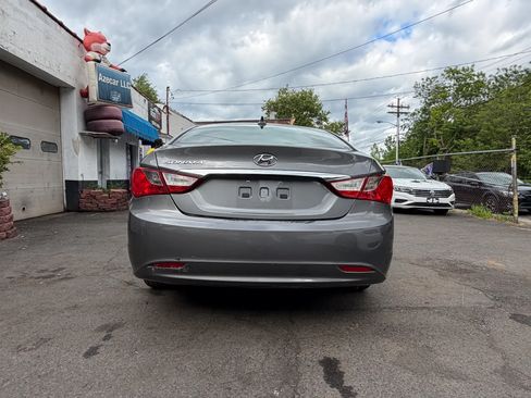 Used 2011 Hyundai Sonata GLS w/ Popular Equipment Pkg 2 FWD image 8