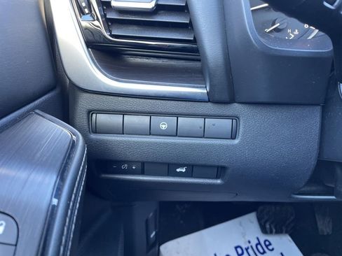 Used 2021 Nissan Rogue SL w/ Premium Package image 25