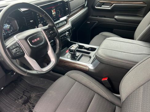 Used 2023 GMC Sierra 1500 Elevation w/ Preferred Package image 7