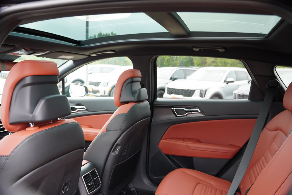New 2027 Kia Sportage SX AWD/4WD image 12