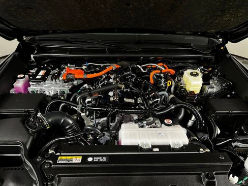 Used 2026 Toyota 4Runner TRD Off-Road Premium w/ Tow Technology Package image 9