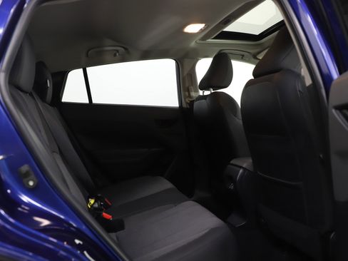 Used 2024 Subaru Crosstrek 2.0i Premium image 12