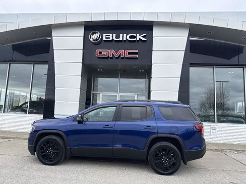 Used 2023 GMC Acadia SLT w/ Elevation Edition AWD/4WD image 9
