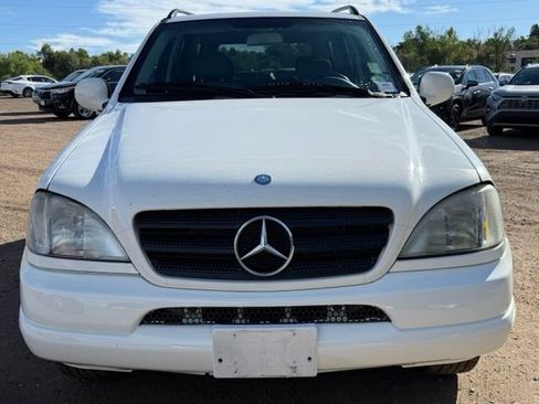 Used 2000 Mercedes-Benz ML 320 4MATIC image 8