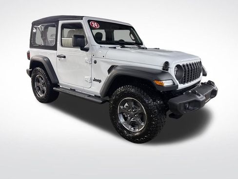 Used 2024 Jeep Wrangler Sport image 8