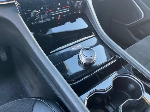 Used 2022 Jeep Grand Cherokee Altitude AWD/4WD image 23