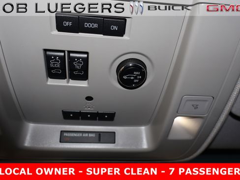 Used 2017 GMC Yukon SLT w/ Open Road Package image 33
