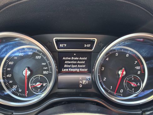 Used 2017 Mercedes-Benz GLS 450 4MATIC w/ Premium Package image 46