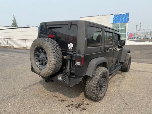 Used 2016 Jeep Wrangler Unlimited Sport w/ Quick Order Package 24S AWD/4WD image 8