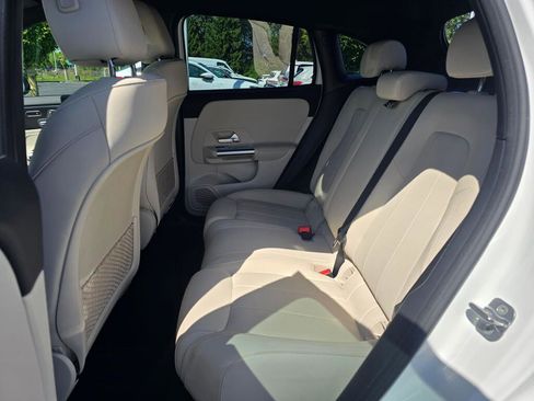 Used 2026 Mercedes-Benz GLA 250 4MATIC image 18
