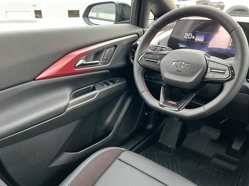 New 2026 Chevrolet Equinox EV RS image 12