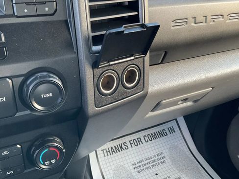 Used 2020 Ford F350 XL w/ Power Equipment Group image 33