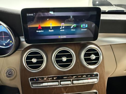 Used 2021 Mercedes-Benz C 300 4MATIC Sedan w/ Premium Package image 32