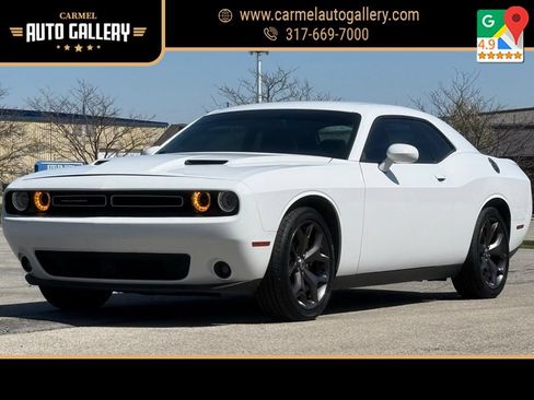 Used 2018 Dodge Challenger SXT Plus RWD image 1